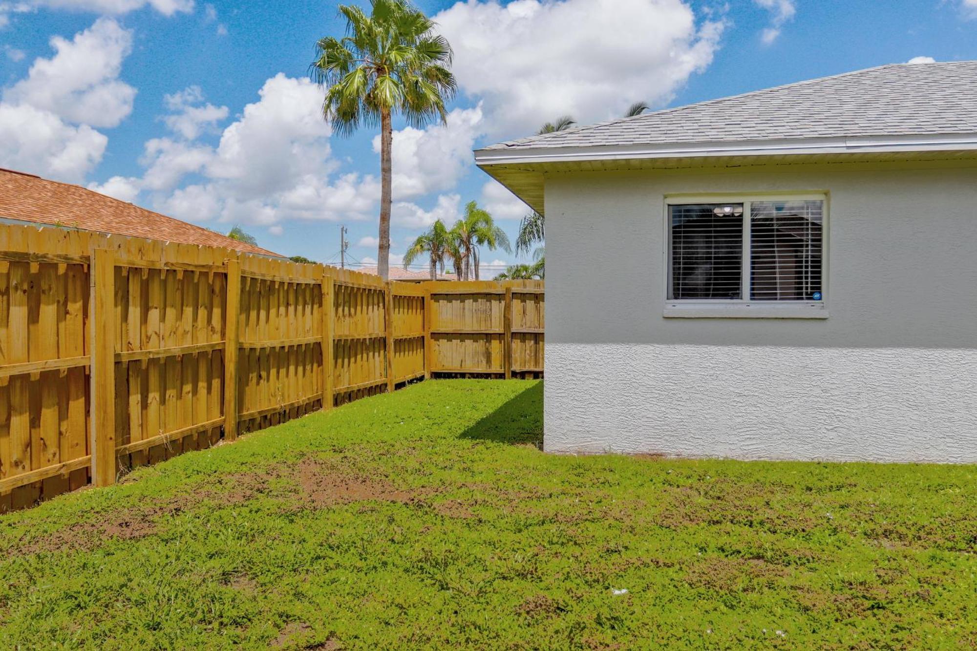 Beautiful Pool Home With Sleeping For 8 For Lovelypeople Cape Coral Exteriér fotografie